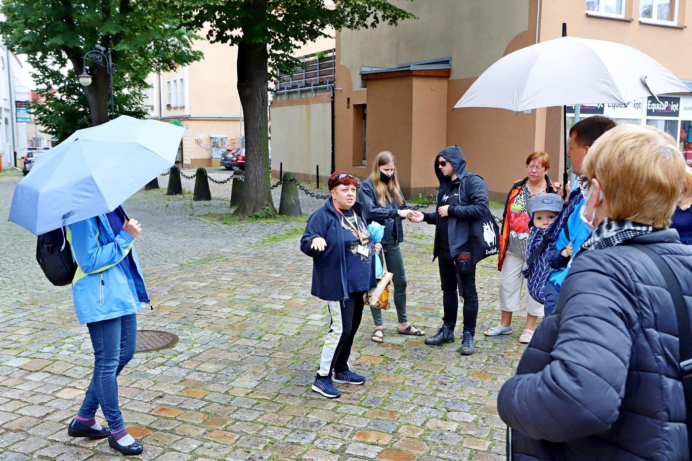 spacery-z-przewodnikiem-po-centrum-i-cieplicach-88624
