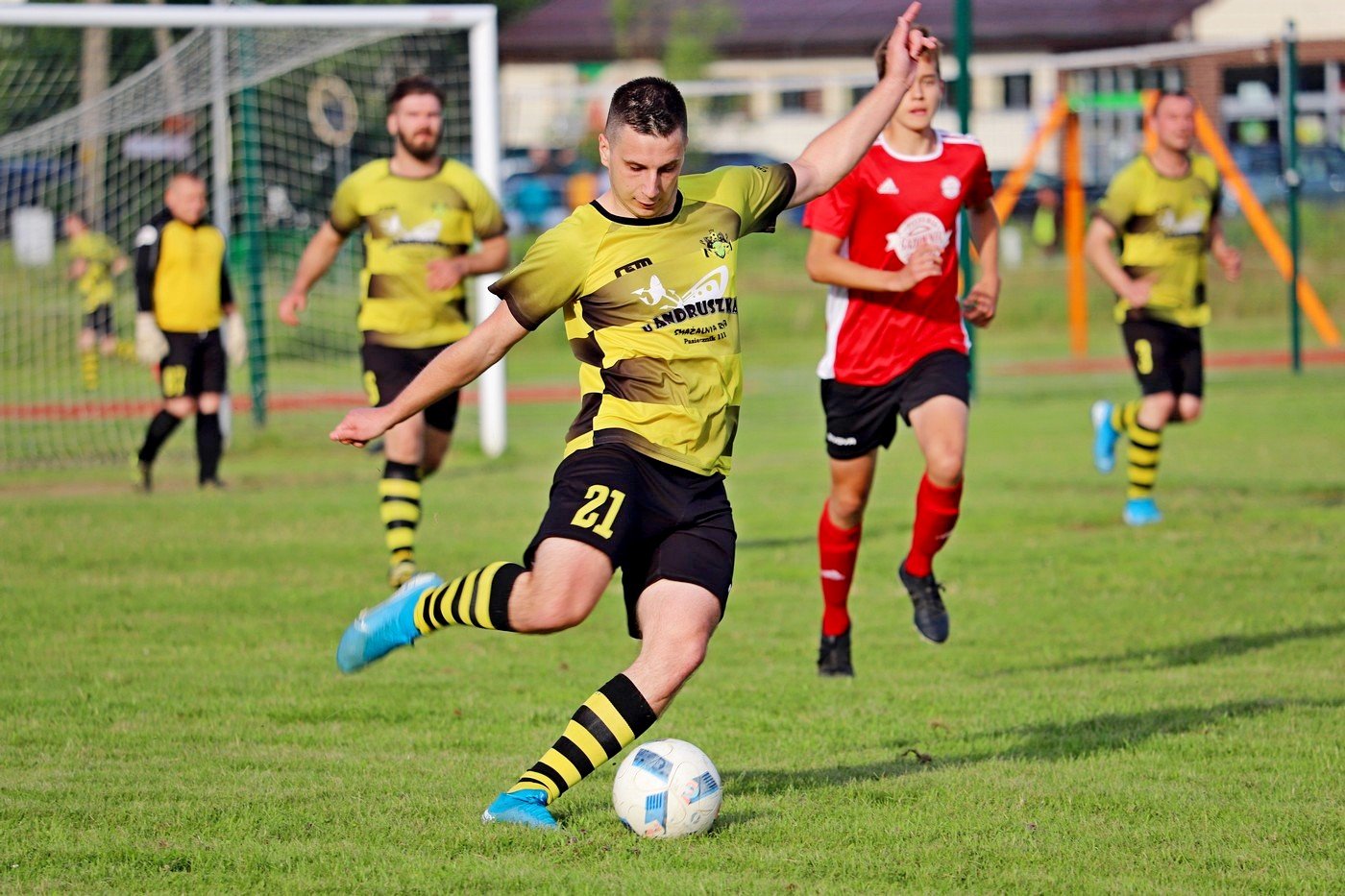 pub-gol-pokona-chmielanke-88637