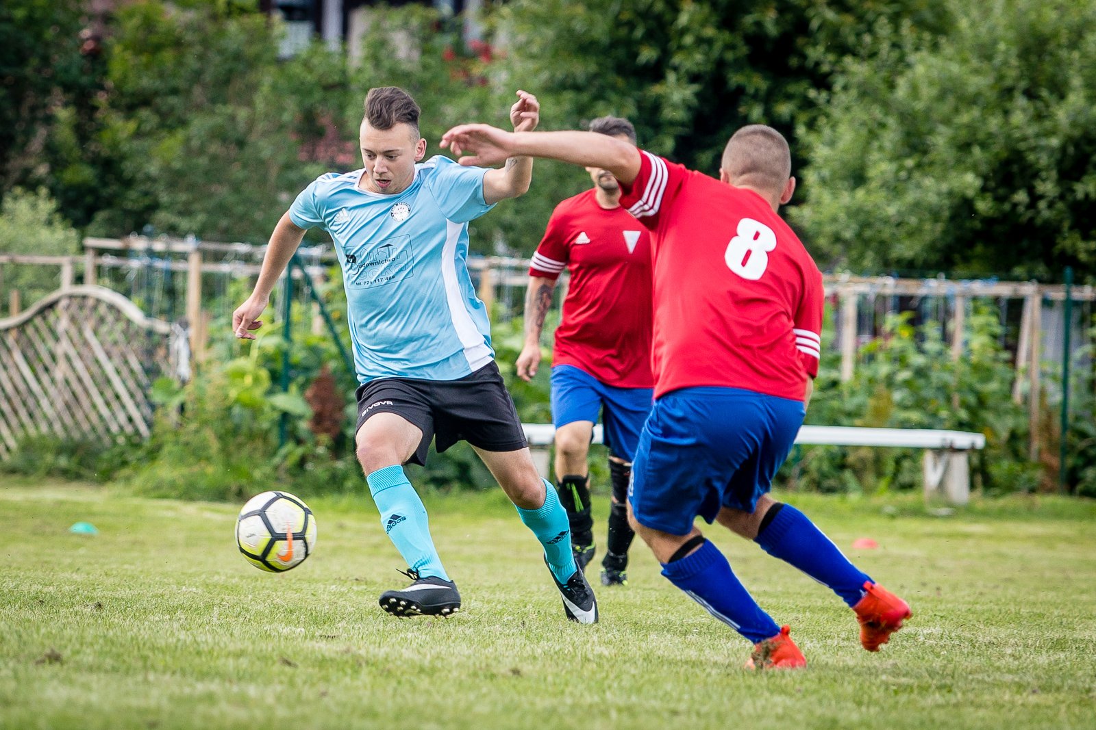 pub-gol-strzela-jak-na-zawoanie-89112