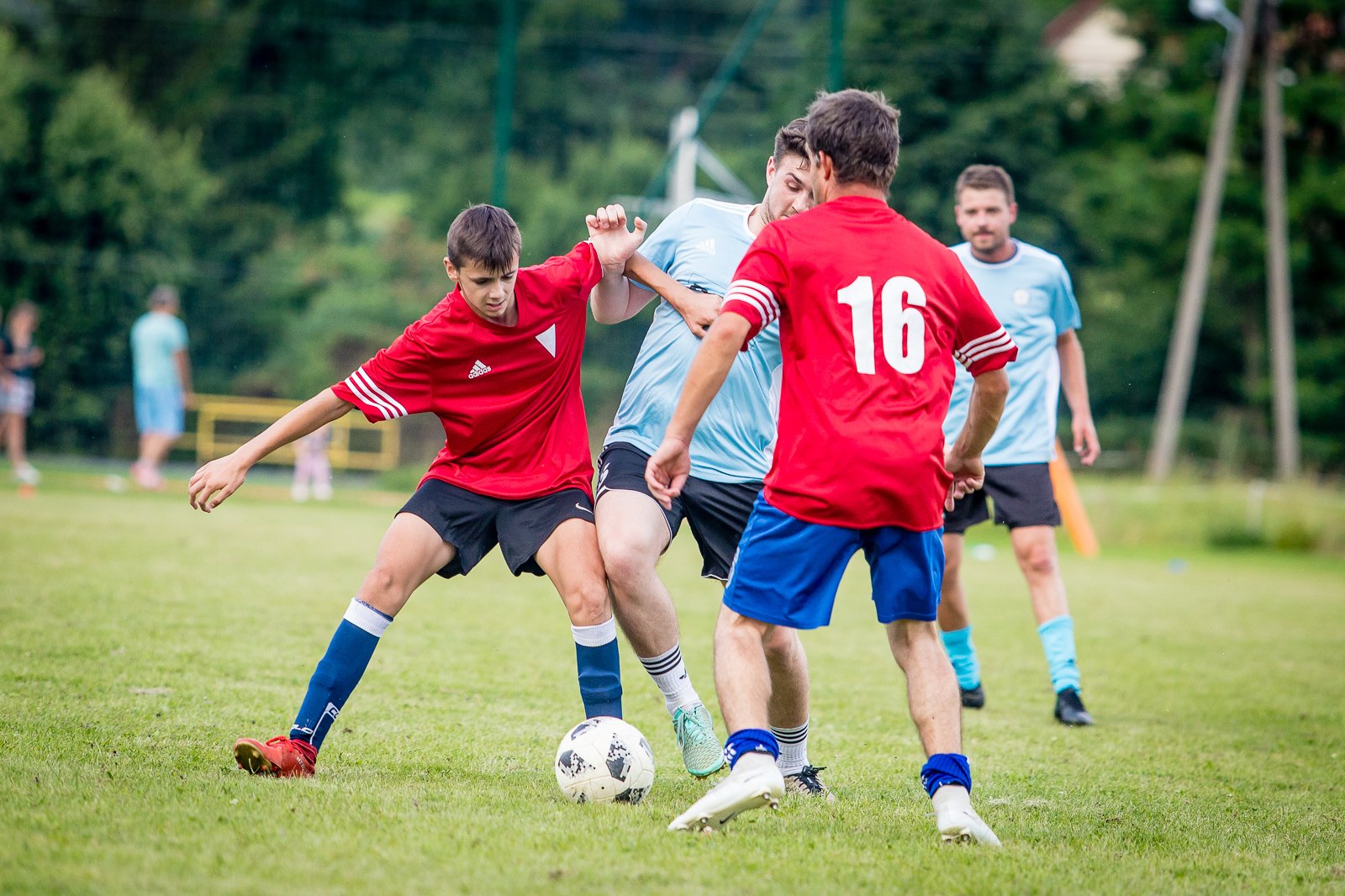 pub-gol-strzela-jak-na-zawoanie-89112