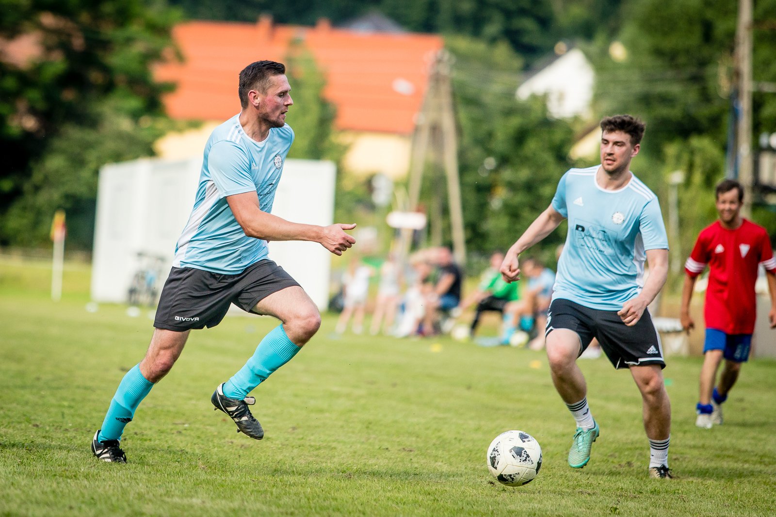 pub-gol-strzela-jak-na-zawoanie-89112