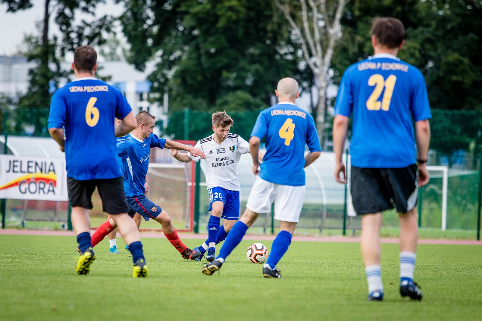 kolejny-seniorski-zespo-ograny-89113