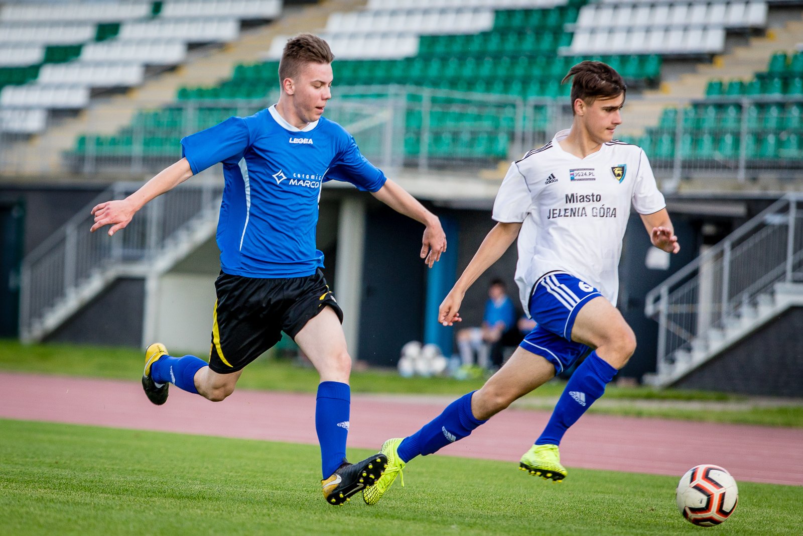 kolejny-seniorski-zespo-ograny-89113