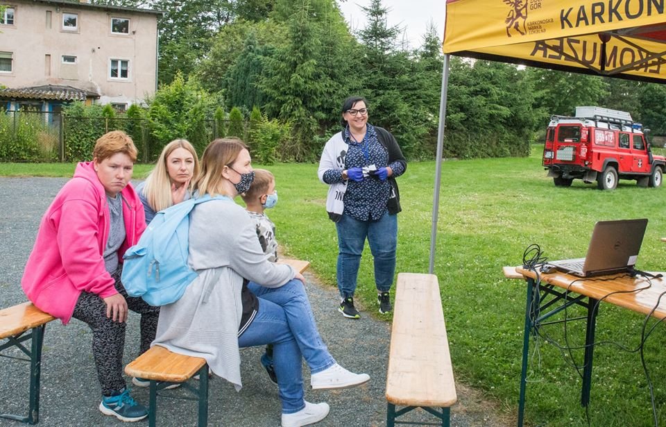 ciekawe-spotkanie-w-zielonej-dolinie-89149