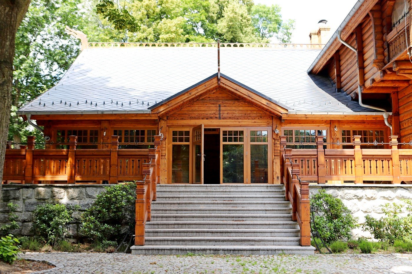 w-pawilonie-norweskim-bedzie-restauracja-89200