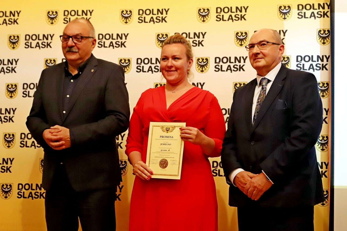 dolnoslaskie-promesy-wreczone-89205