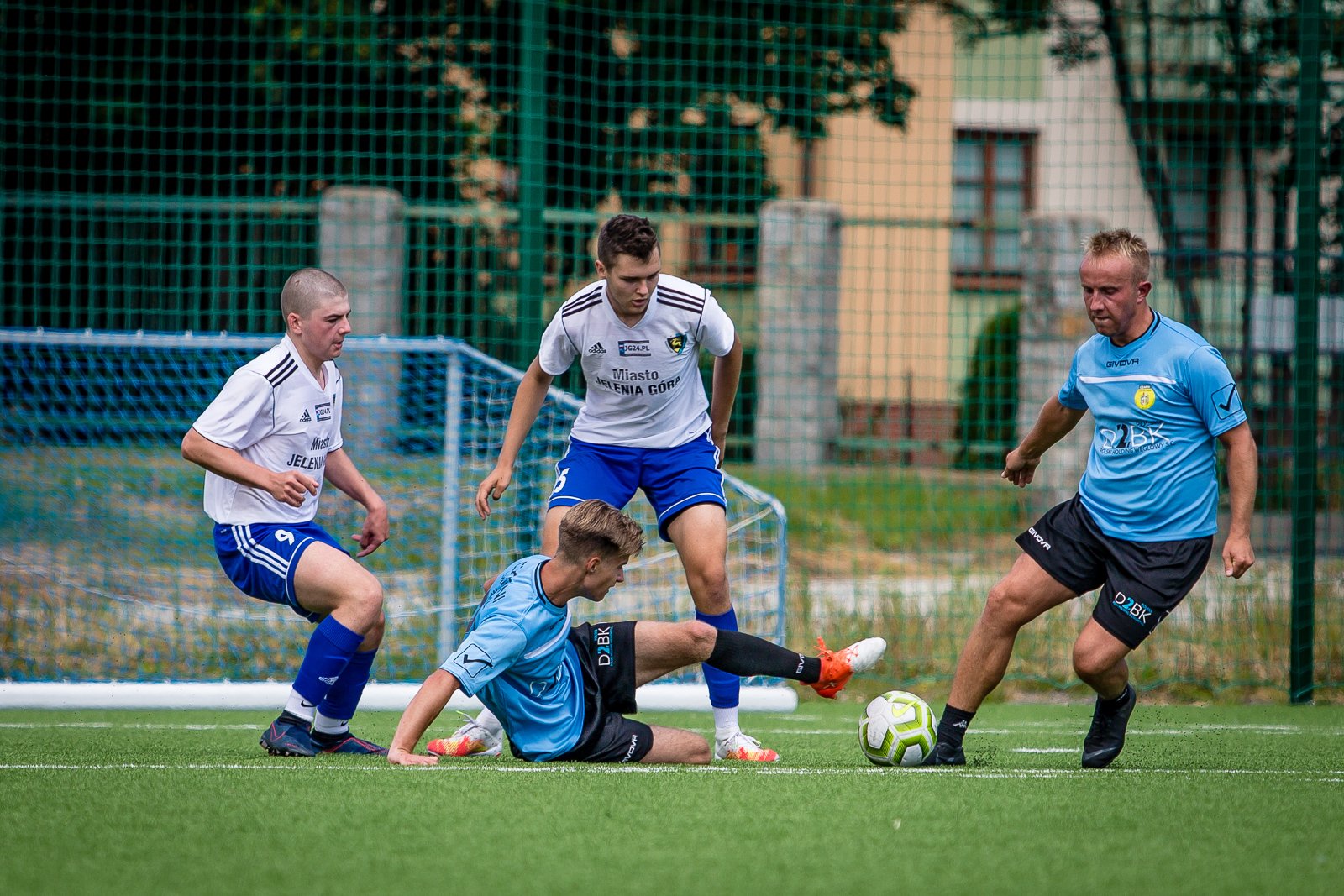 czarni-odprawieni-czas-na-puchar-89252