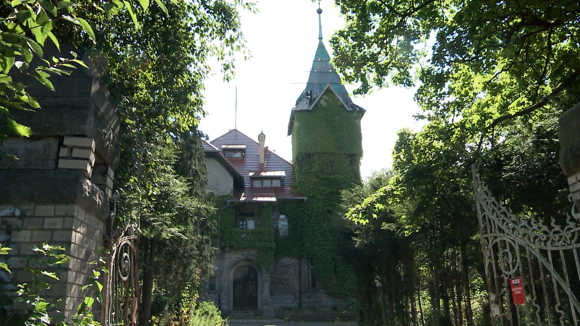 jest-wykonawca-remontu-zabobrzanskiego-zameczku-89271