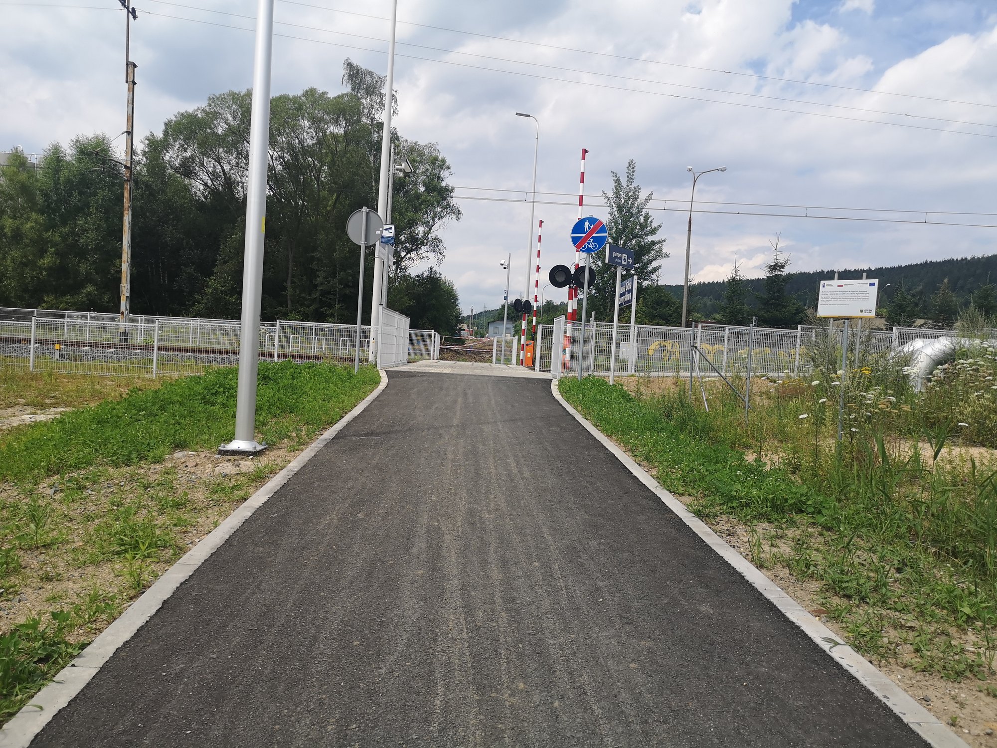 chodnik-z-karola-miarki-gotowy-89298