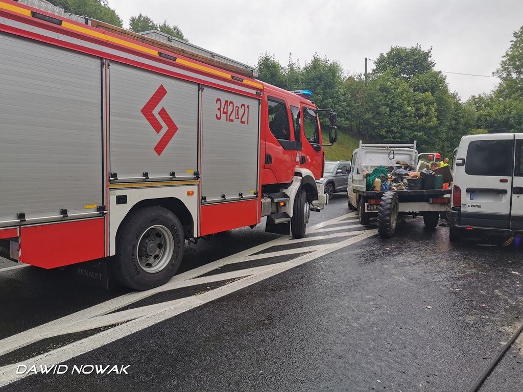 wypadek-na-trojce-89436