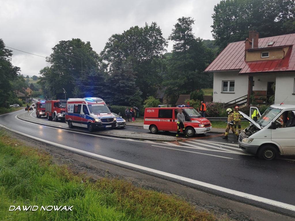 wypadek-na-trojce-89436