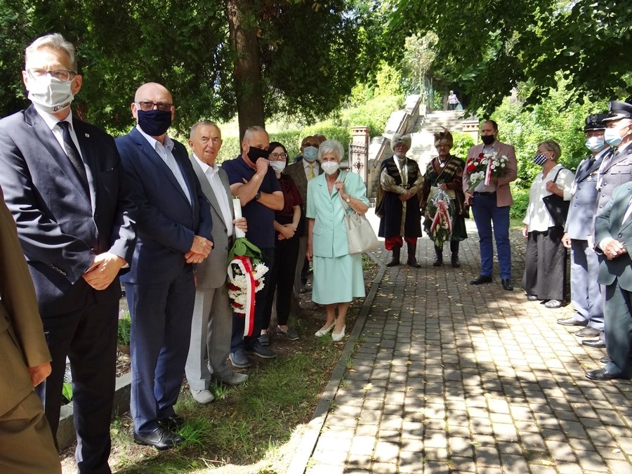 spotkali-sie-przy-grobie-ppk-eugeniusza-gowacza-89579