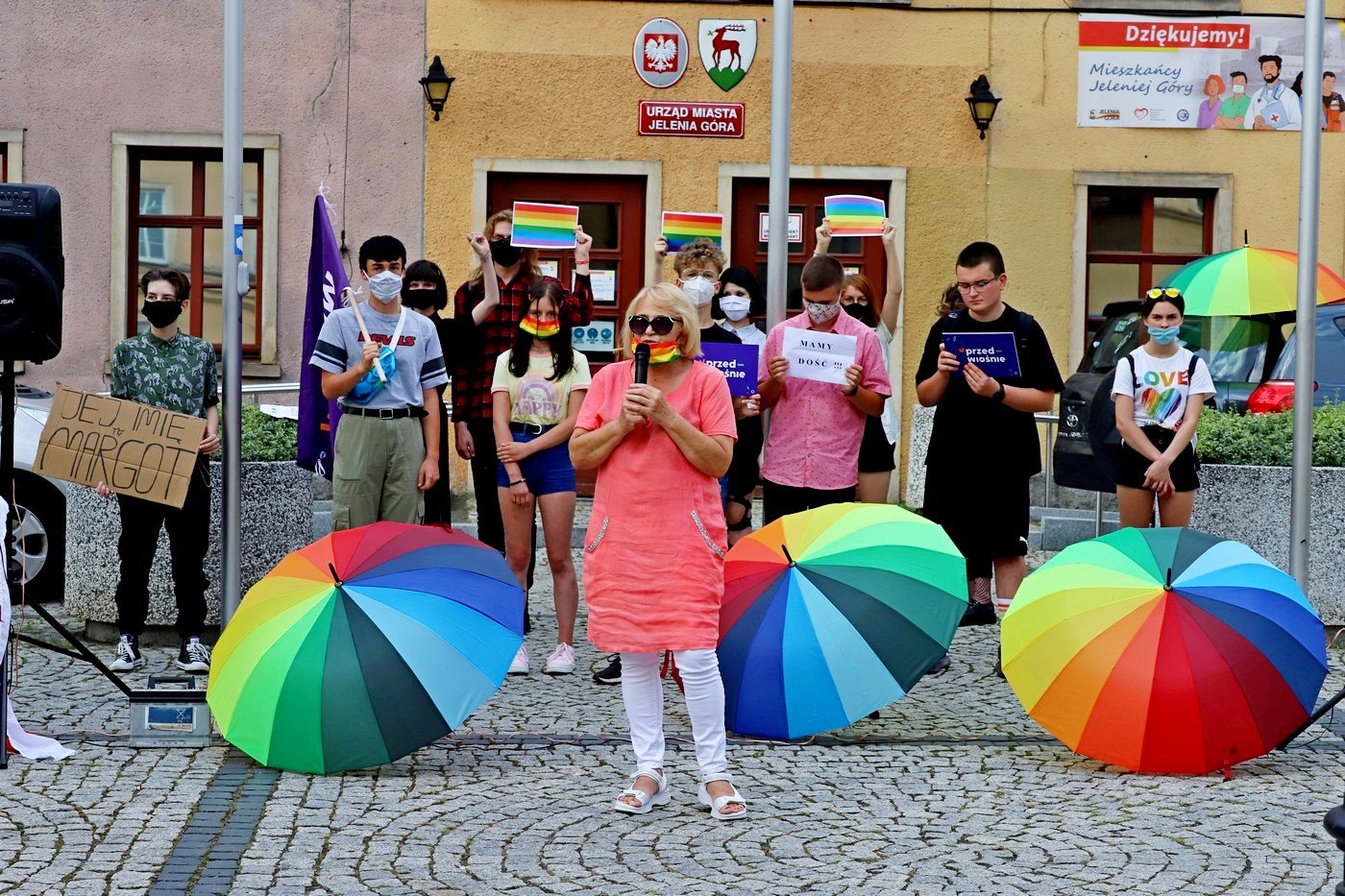 srodowisko-lgbt-ze-wsparciem-kodu-89700