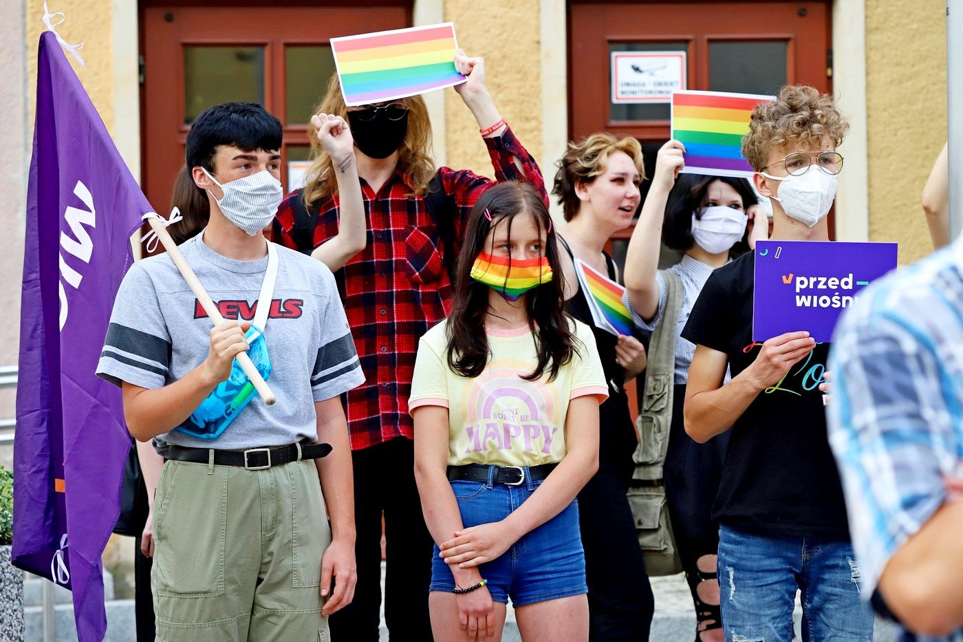 srodowisko-lgbt-ze-wsparciem-kodu-89700