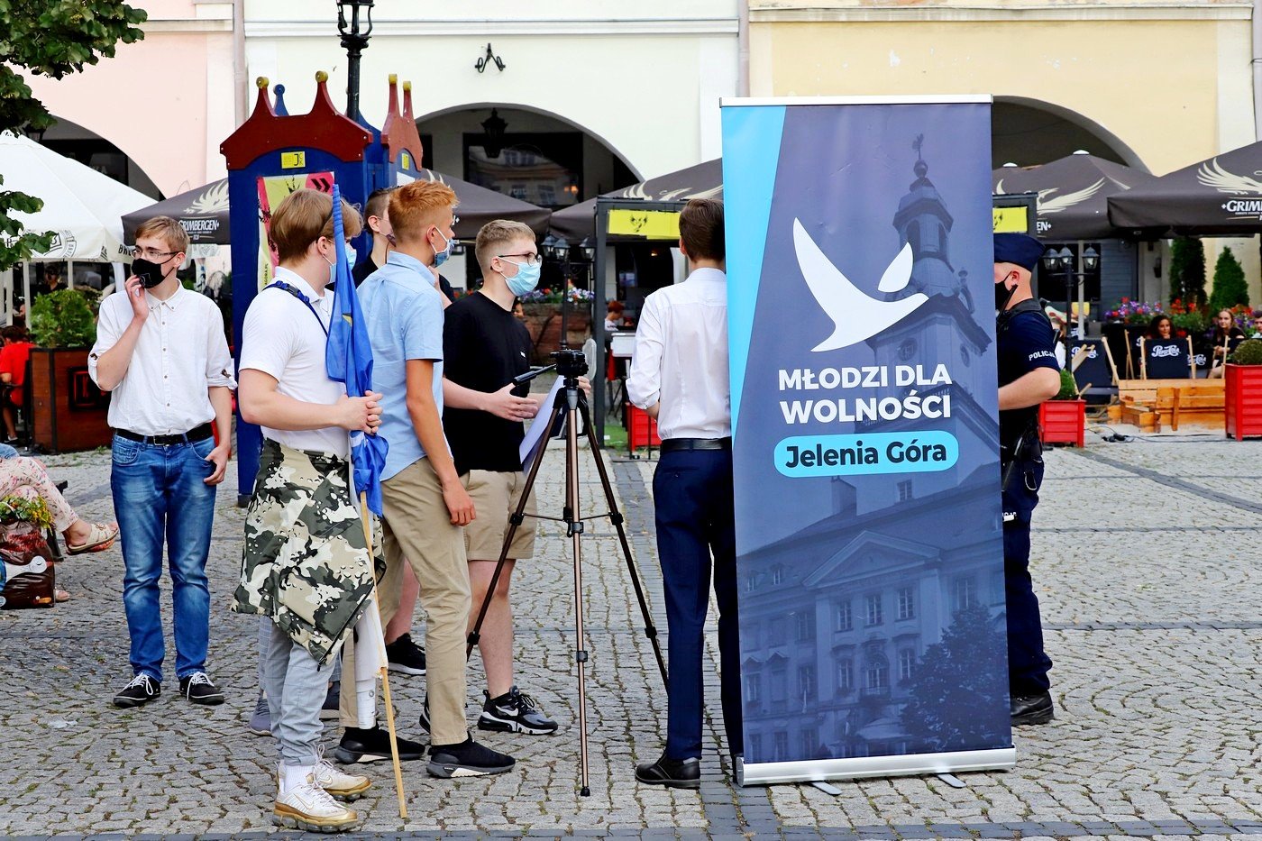 srodowisko-lgbt-ze-wsparciem-kodu-89700