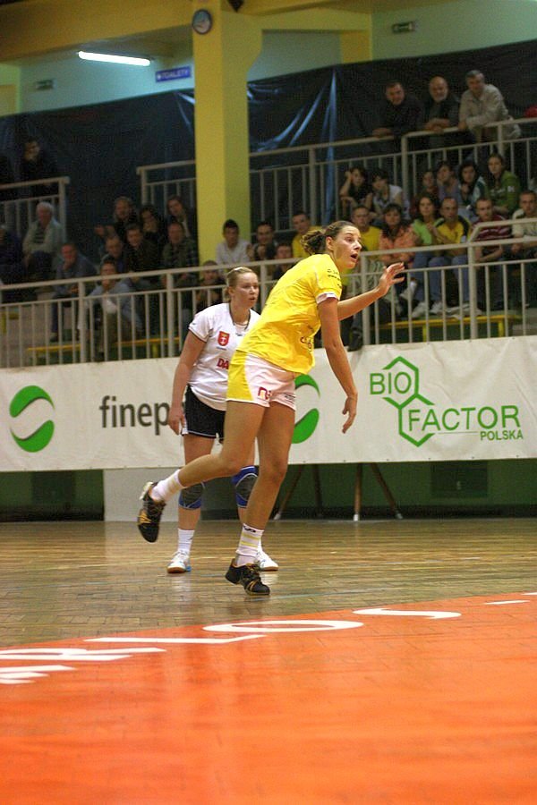 spozniony-zryw-finepharmu-8973