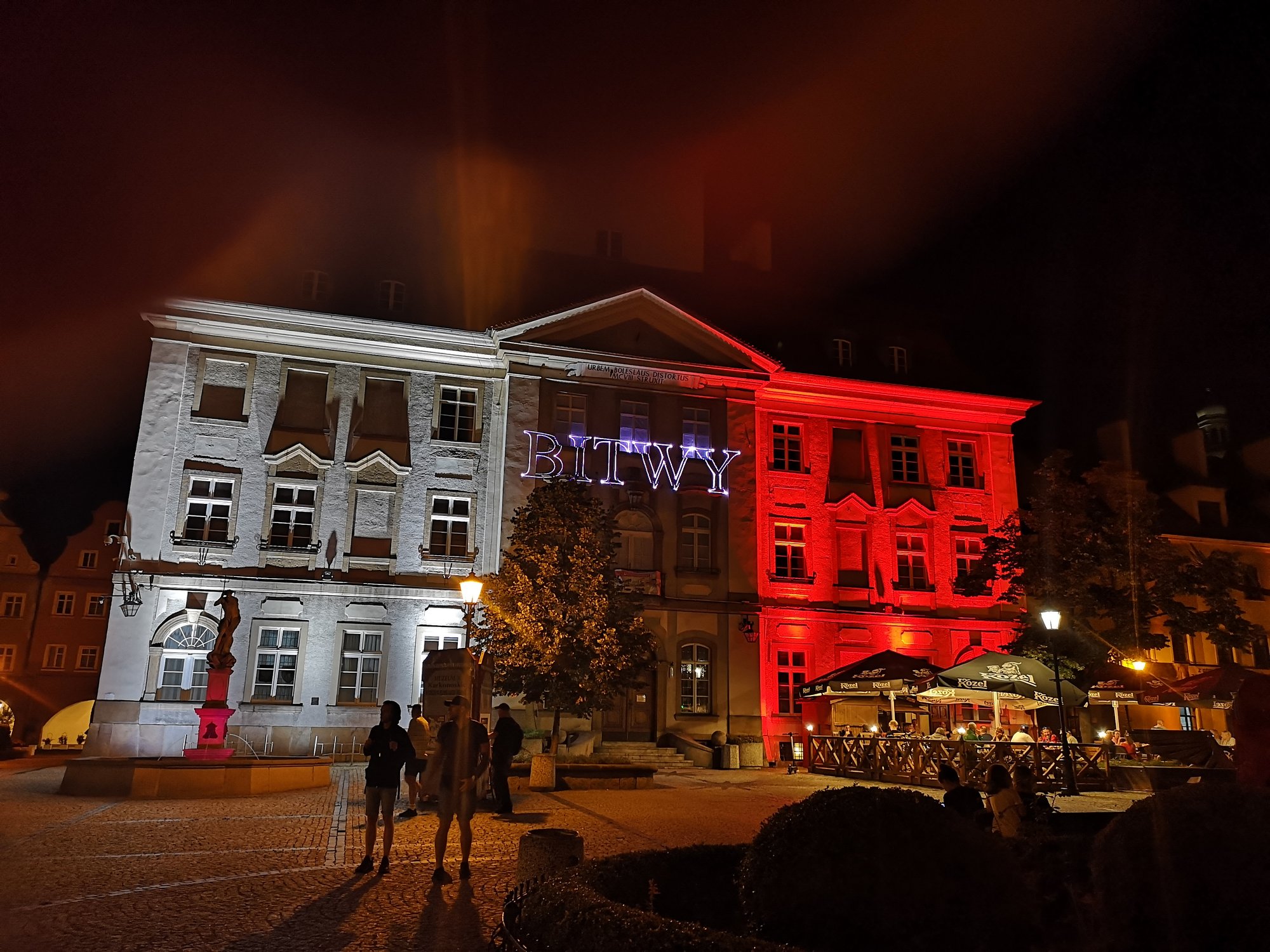 patriotyczne-animacje-na-ratuszu-i-teatrze-norwida-89804