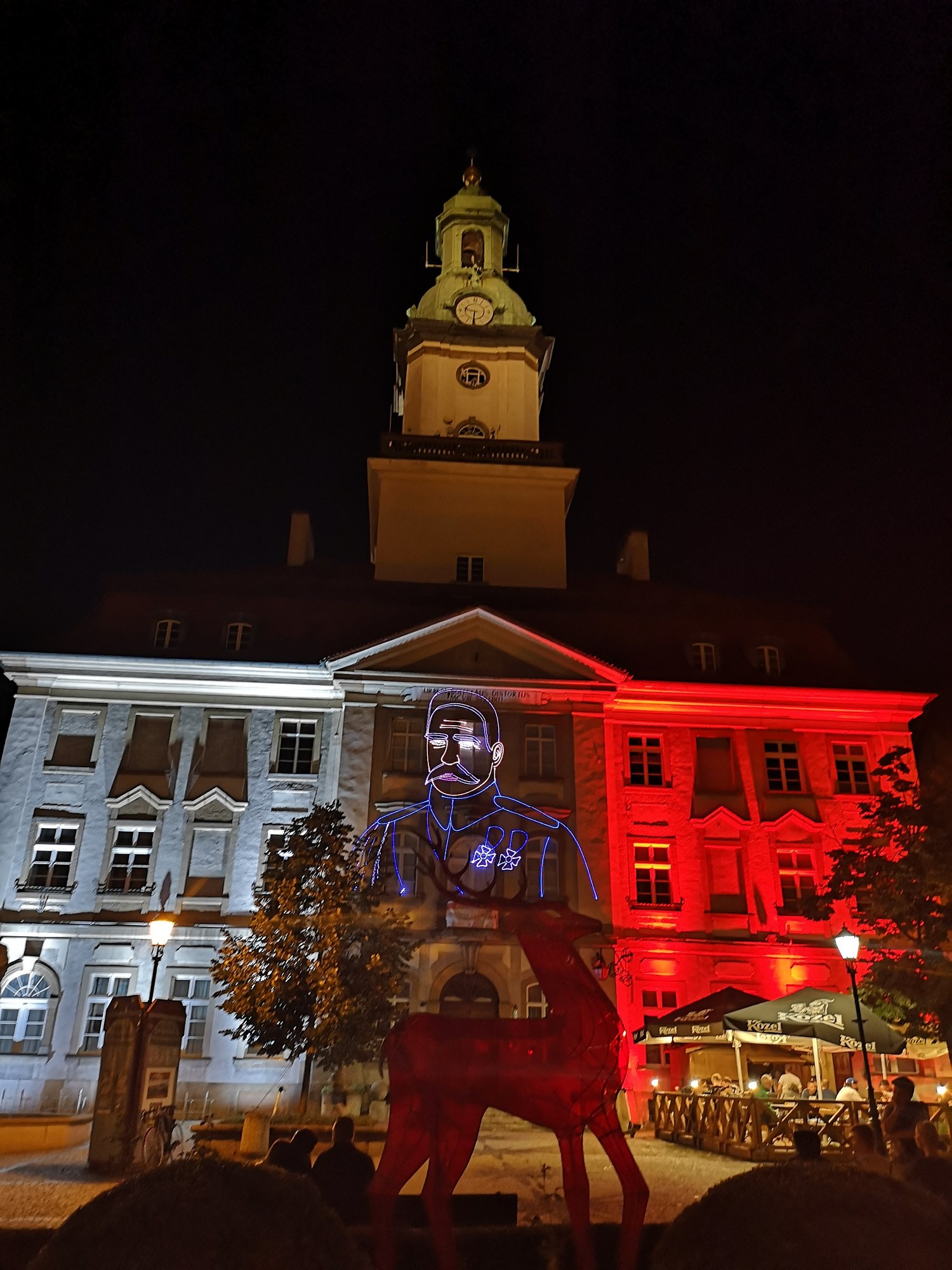 patriotyczne-animacje-na-ratuszu-i-teatrze-norwida-89804