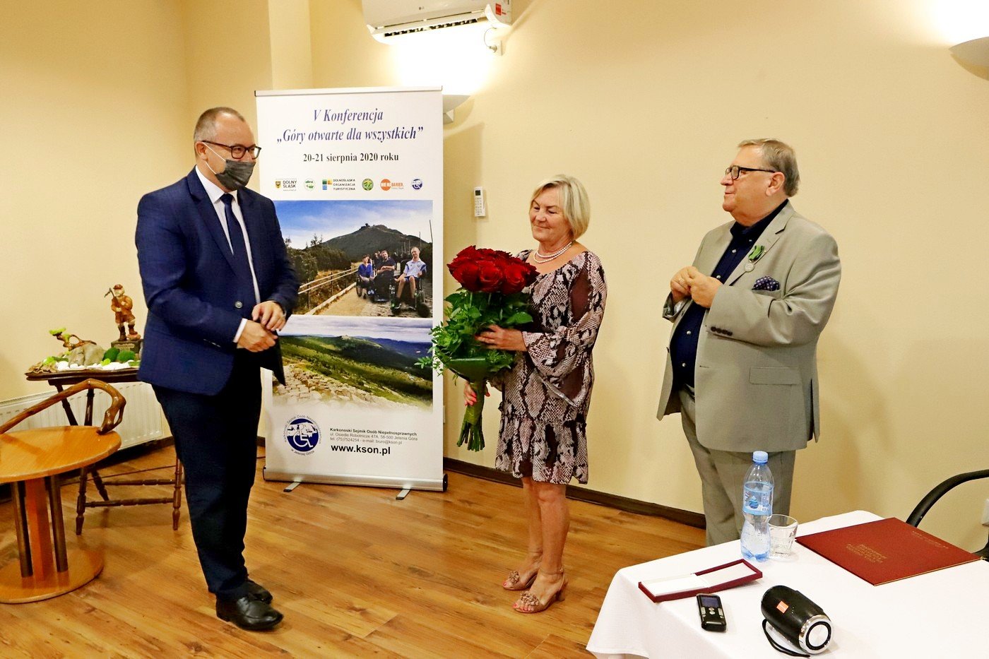 prestizowe-odznaczenie-dla-stanisawa-schuberta-89958