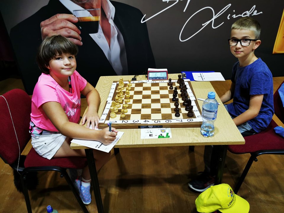 dobry-wystep-jeleniogorzan-kasia-tkacz-w-scisej-czoowce-89977
