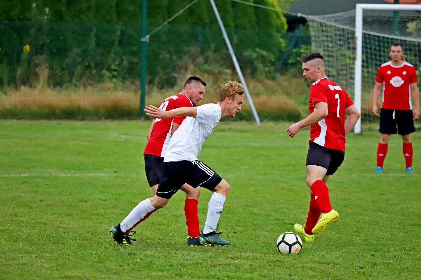za-niskie-loty-ora-pub-gol-zwycieski-90059