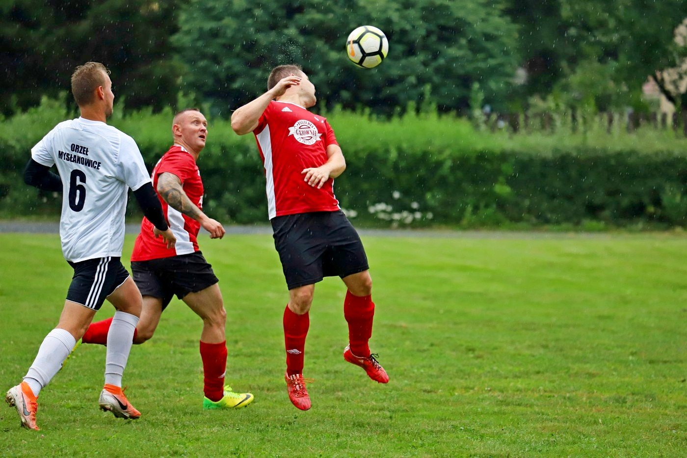za-niskie-loty-ora-pub-gol-zwycieski-90059