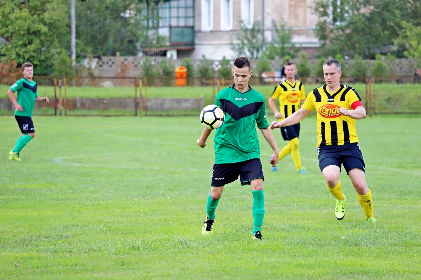 niezwyky-przebieg-meczu-w-janowicach-wielkich-90220