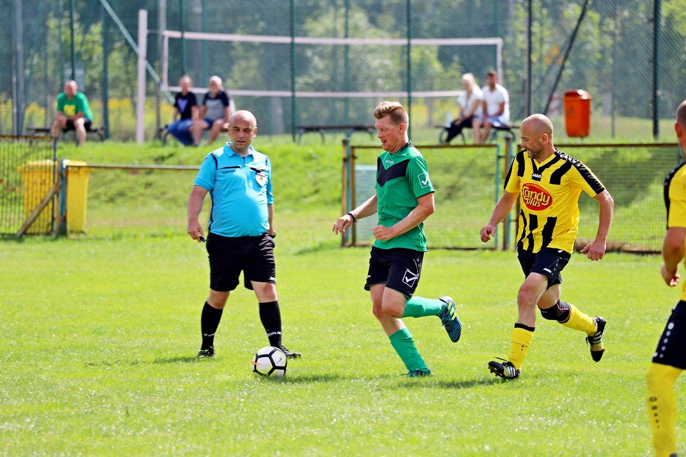 niezwyky-przebieg-meczu-w-janowicach-wielkich-90220