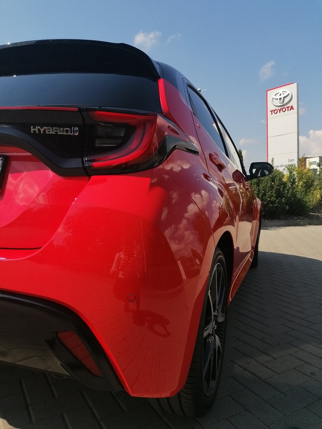 gwiazda-zawita-do-salonu-toyota-nowakowski-jelenia-gora-90974