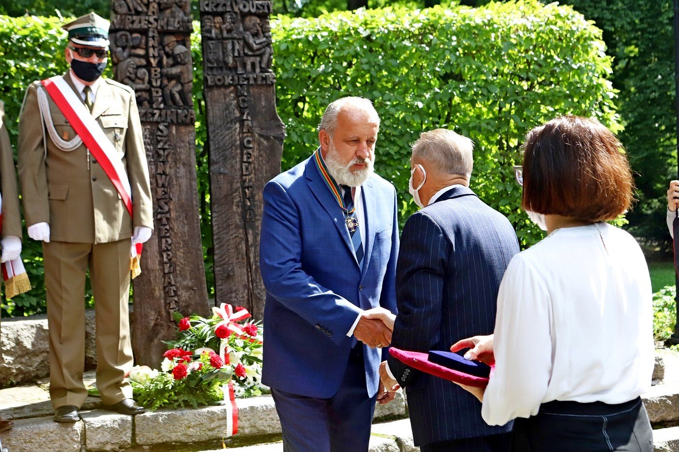 miejska-uroczystosc-pod-mieczami-piastowskimi-91028