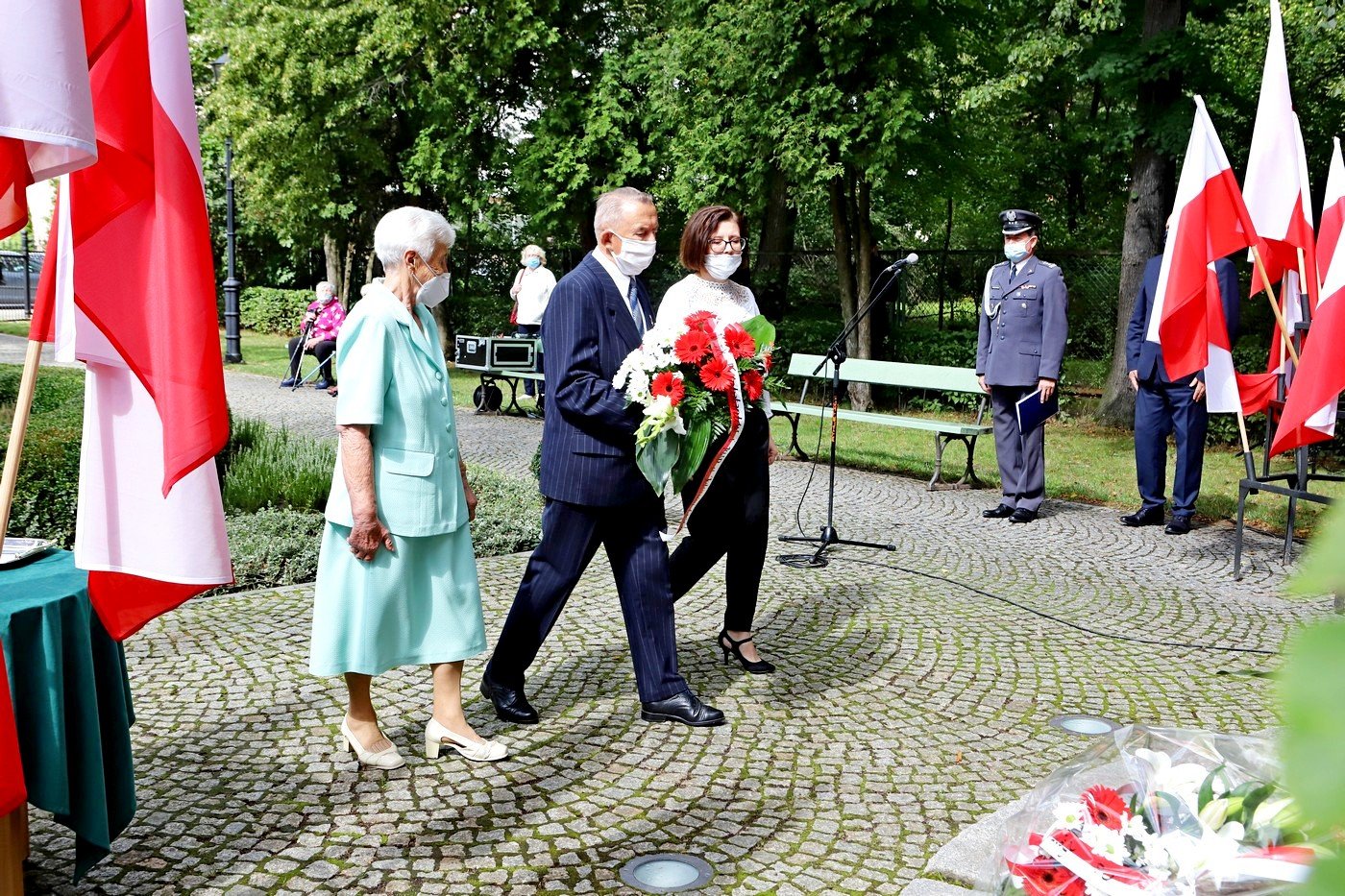 miejska-uroczystosc-pod-mieczami-piastowskimi-91028
