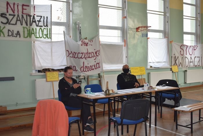 rodzice-bedzie-walka-o-szkoe-az-do-skutku-91107