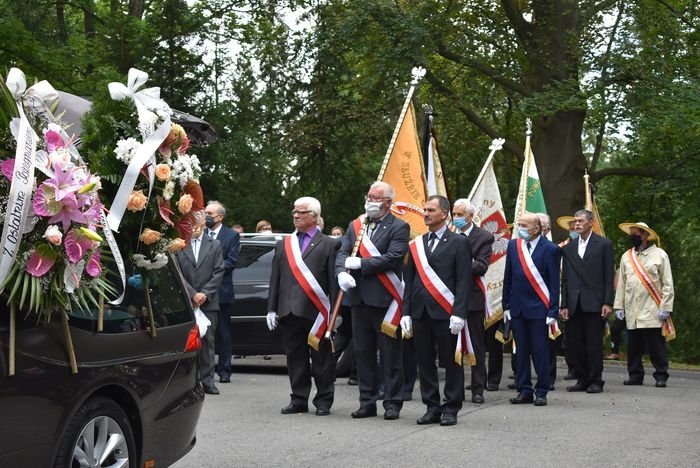 ostatnie-pozegnanie-zuzanny-turwanickiej-91154