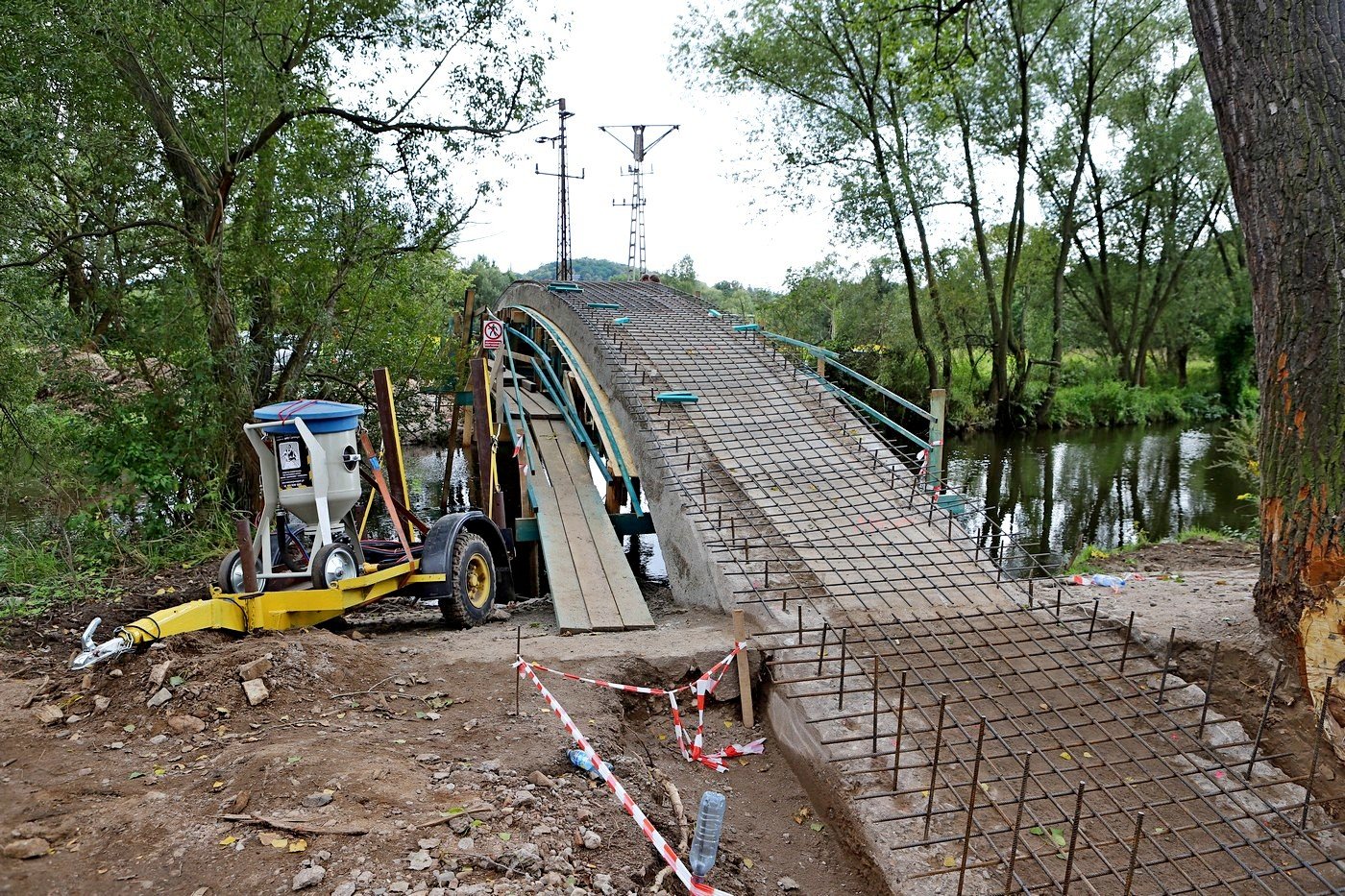 trwa-budowa-sciezki-rowerowej-91157