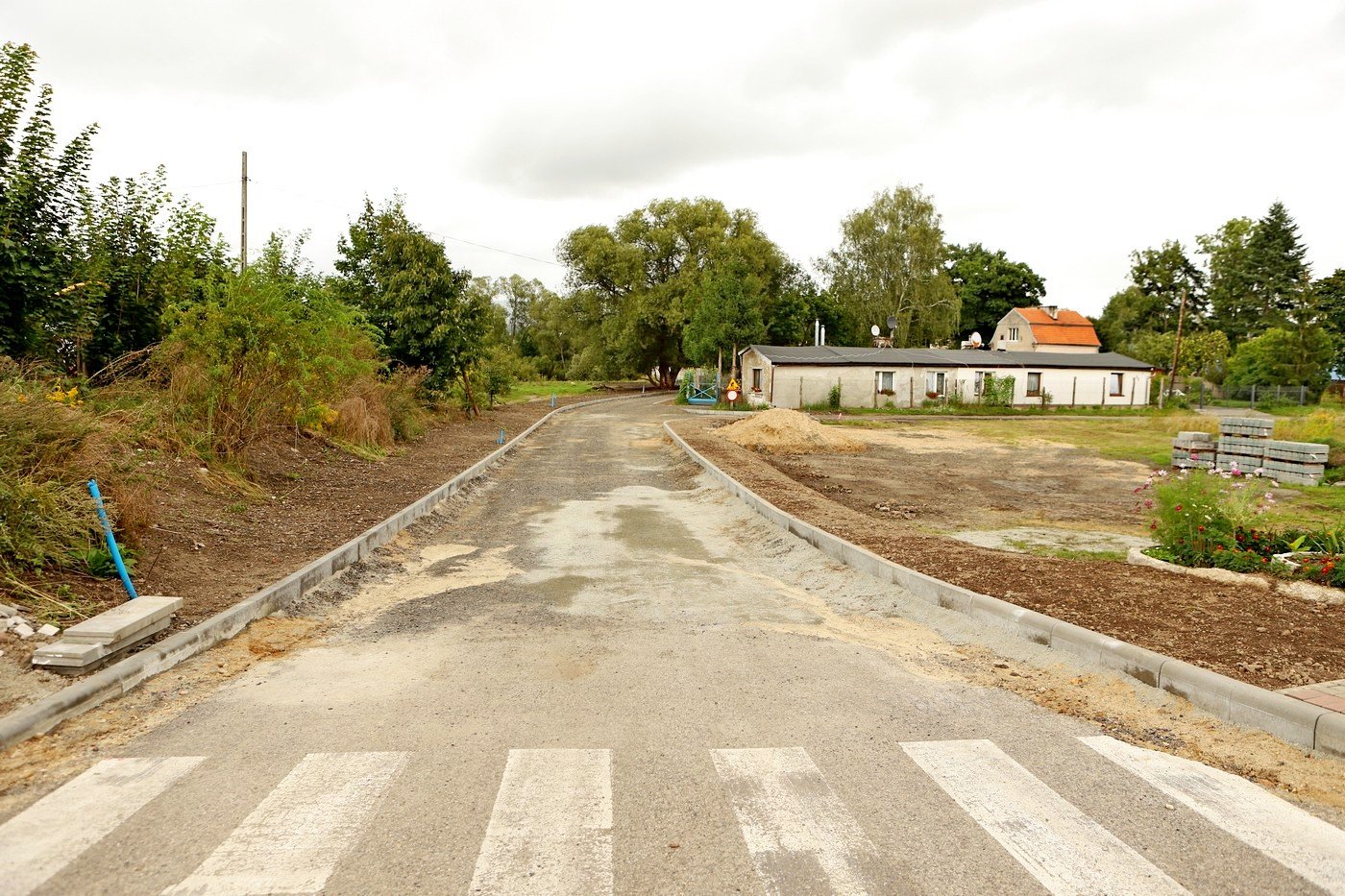 trwa-budowa-sciezki-rowerowej-91157