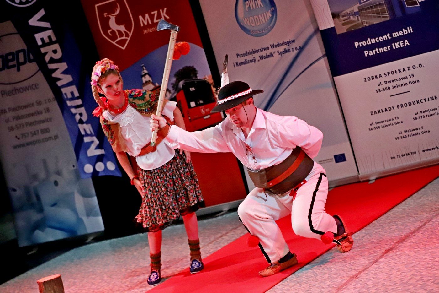 bya-radosc-i-wzruszenia-91316