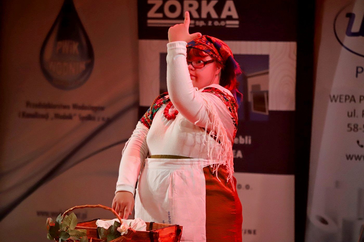 bya-radosc-i-wzruszenia-91316