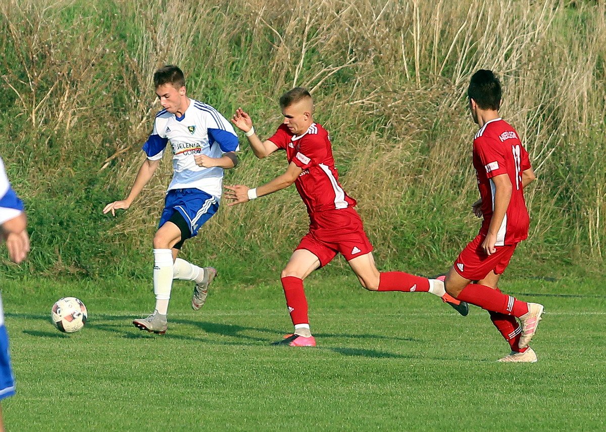 zalegy-hit-kolejki-dla-miedzi-91397