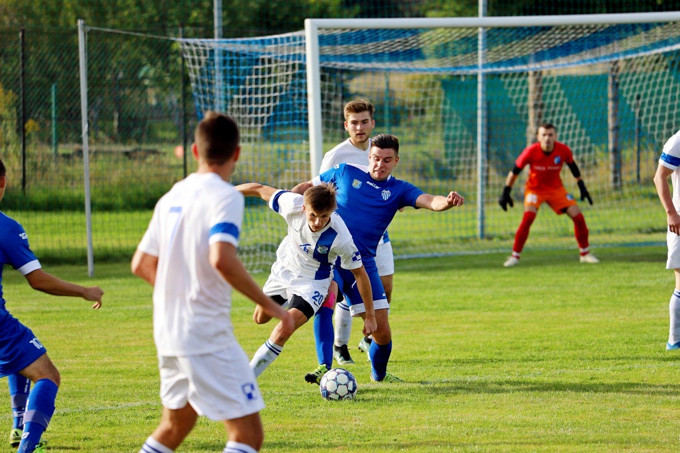 w-lidze-nadal-zawodza-91481