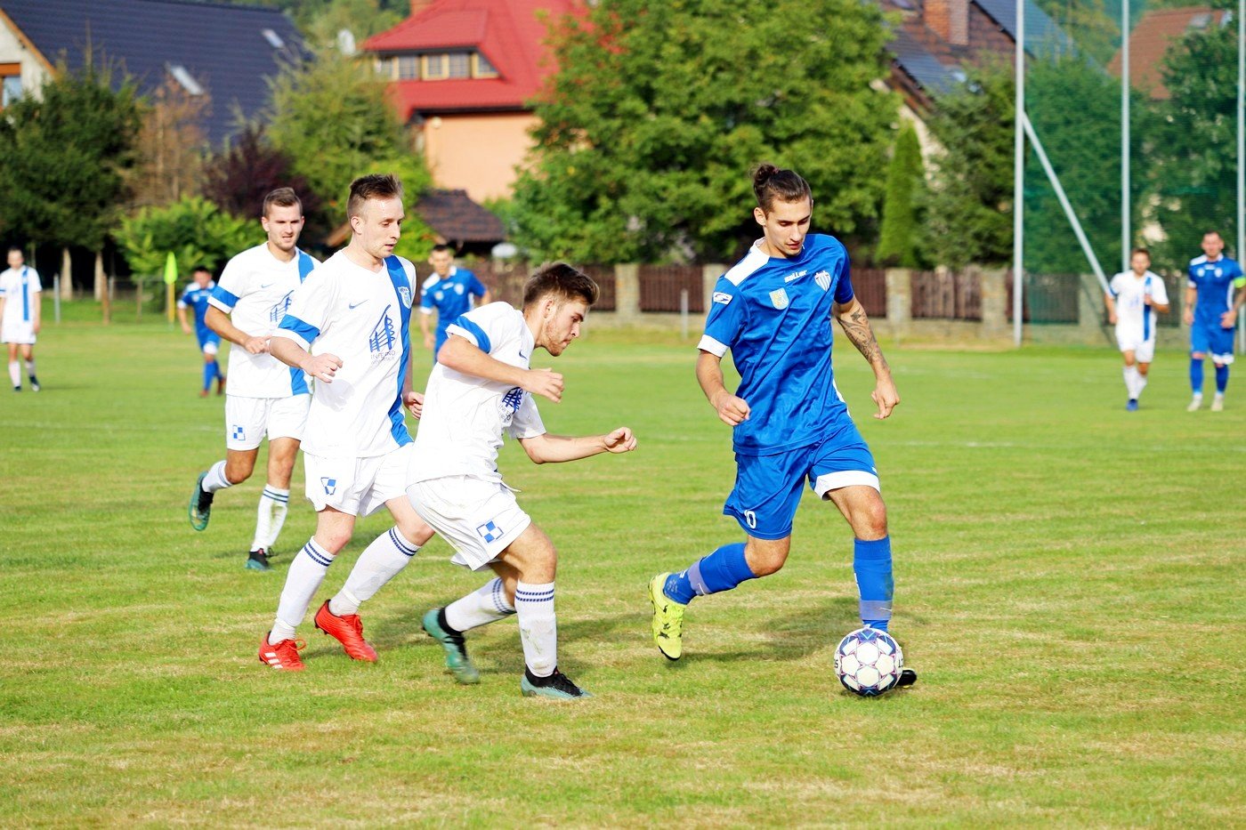w-lidze-nadal-zawodza-91481