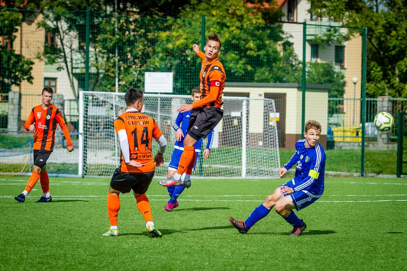 juniorzy-starsi-z-kolejnym-zwyciestwem-91641