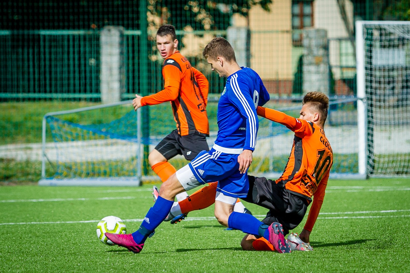 juniorzy-starsi-z-kolejnym-zwyciestwem-91641