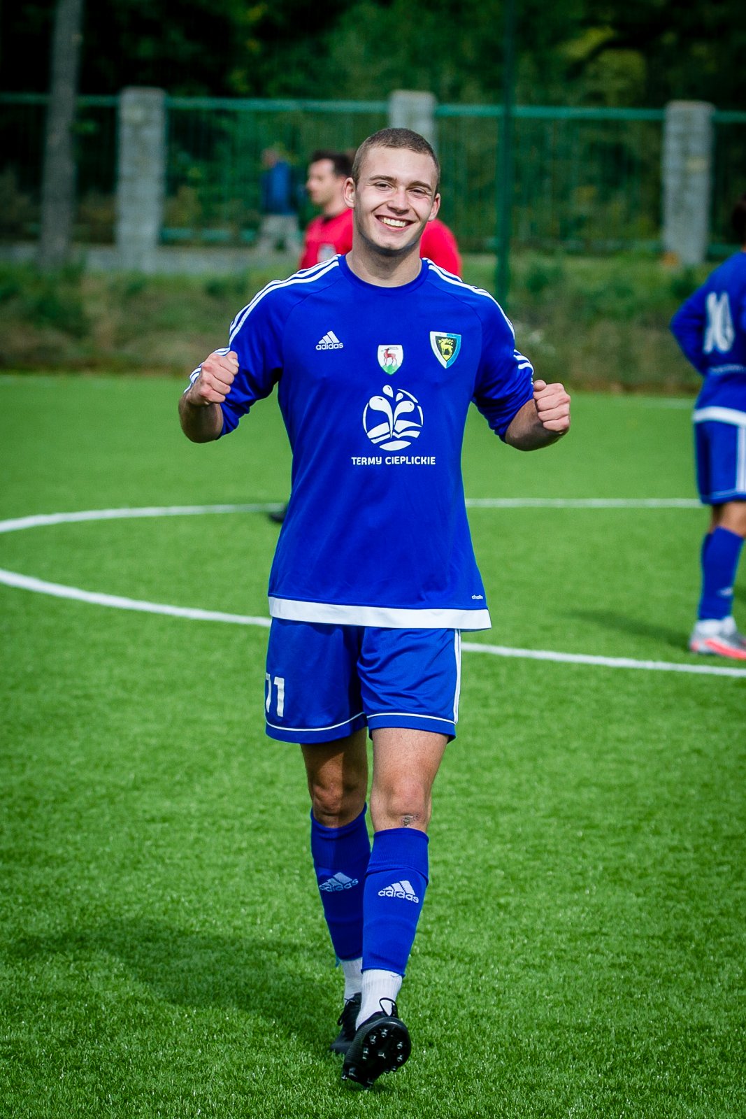 juniorzy-starsi-z-kolejnym-zwyciestwem-91641