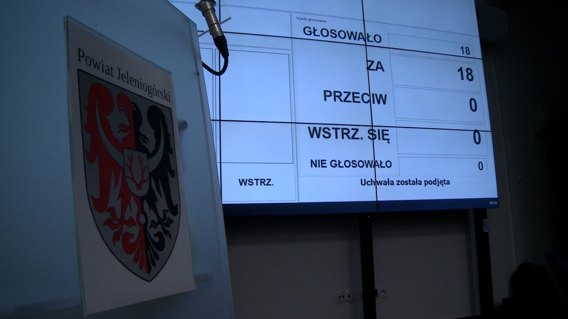 radni-powiatu-wrocili-do-pracy-stacjonarnej-91709
