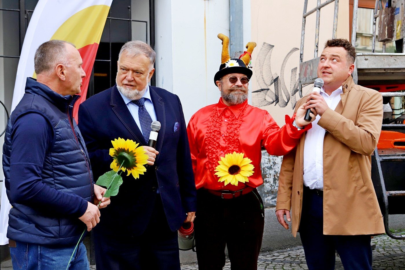 zegar-uroczyscie-odsoniety-91788