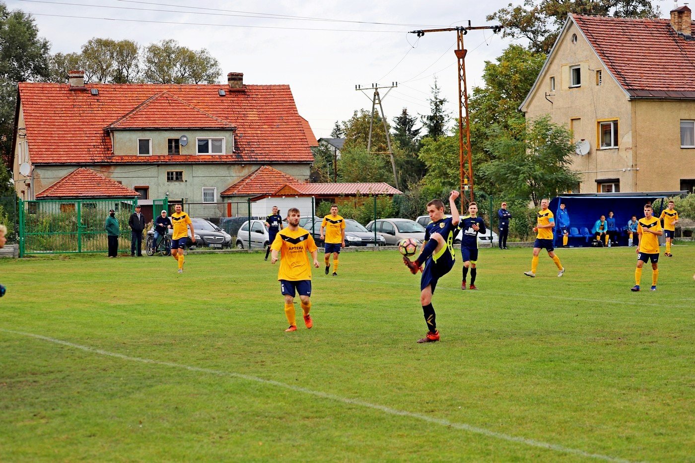 gminne-derby-rowniez-w-bklasie-92018
