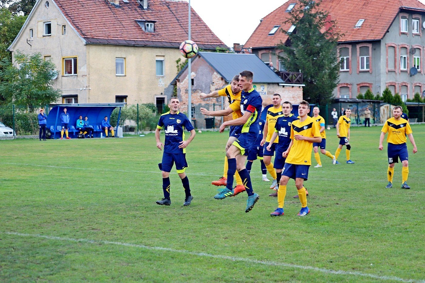 gminne-derby-rowniez-w-bklasie-92018