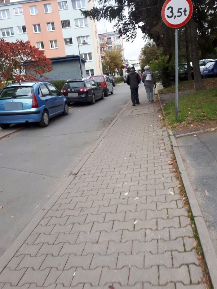 chodniki-to-nie-parking-92071