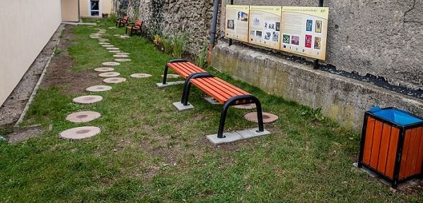 przyszkolna-galeria-92229