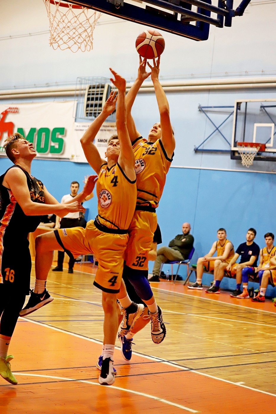 zwyciestwo-juniorow-starszych-sudetow-92241